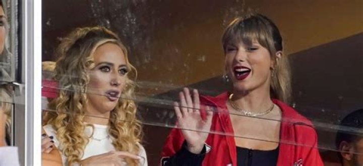 Brittany Mahomes' old Taylor Swift hate-Tweets go viral now that they are BFFs |